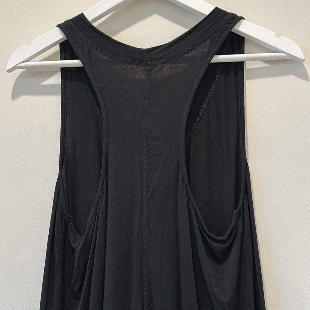 Women’s Simple Black V Neck Tank Top Sleeveless Blouse Size Small Layers Summer - Picture 8 of 8